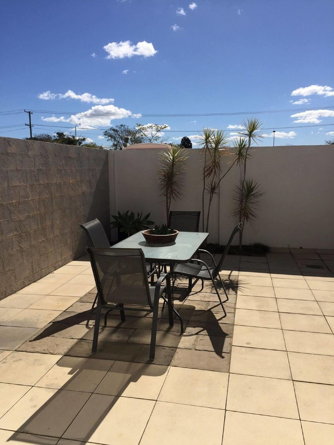 Alexandra Apartments Bundaberg Kültér fotó